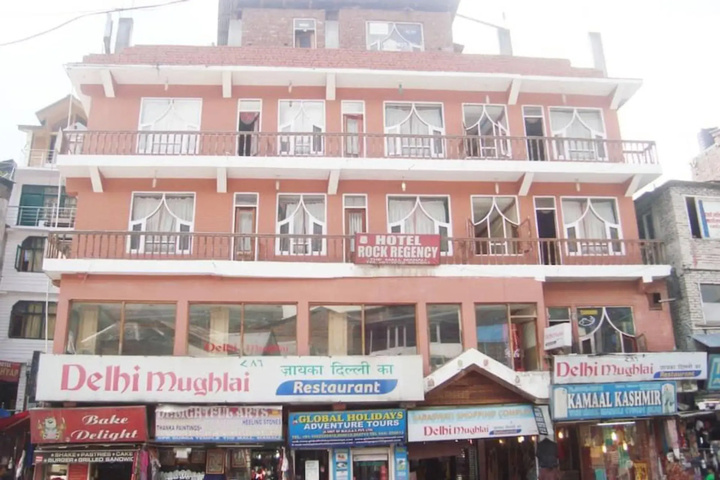 Hotel Rock Regency Manali