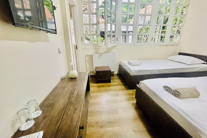 Room 55 of 146