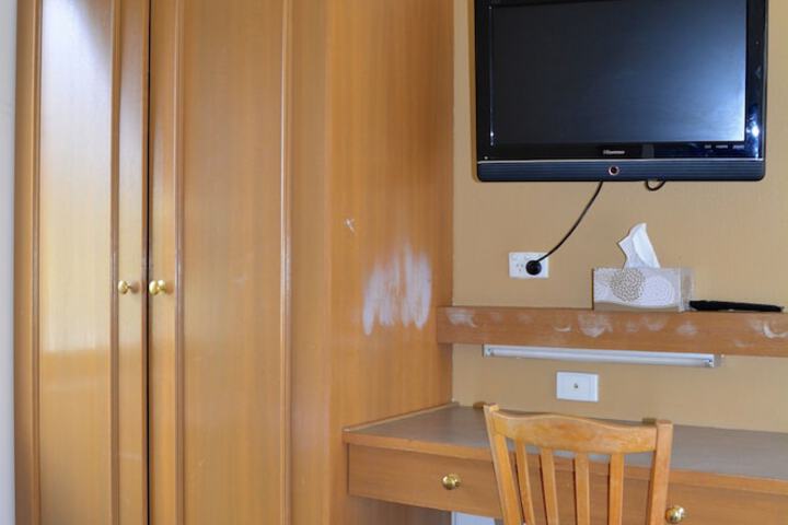 Room 518 of 768