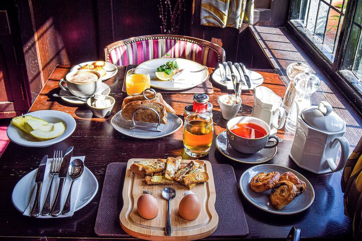 Breakfast/Coffee Service 44 of 61