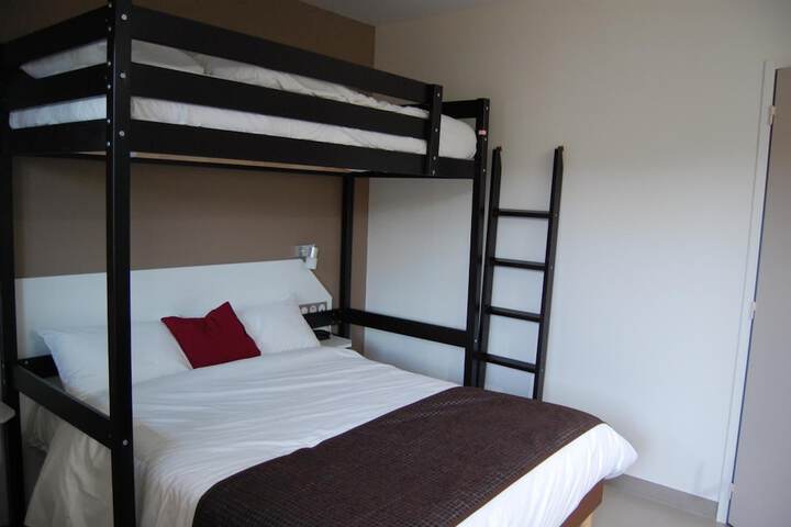 Room 17 of 61