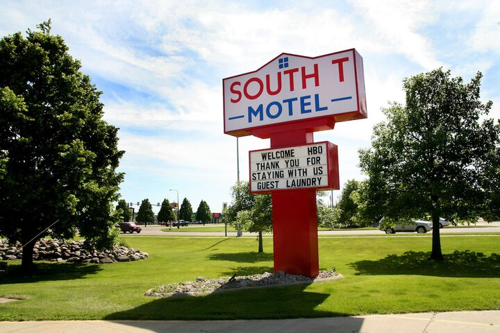 Hotel 71 of 71