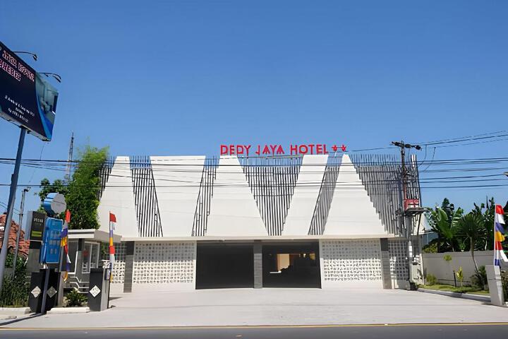 HOTEL DEDY JAYA BREBES