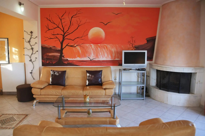 Room 5 of 21