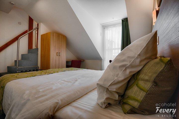 Room 15 of 71