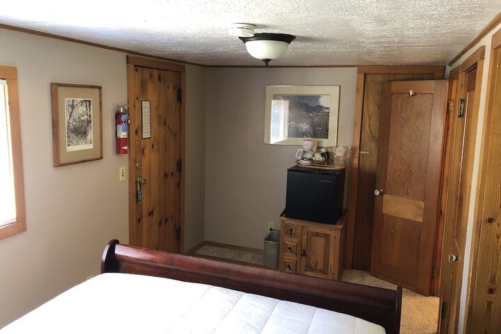 Room 11 of 97