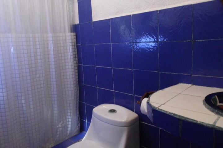 Room 111 of 228