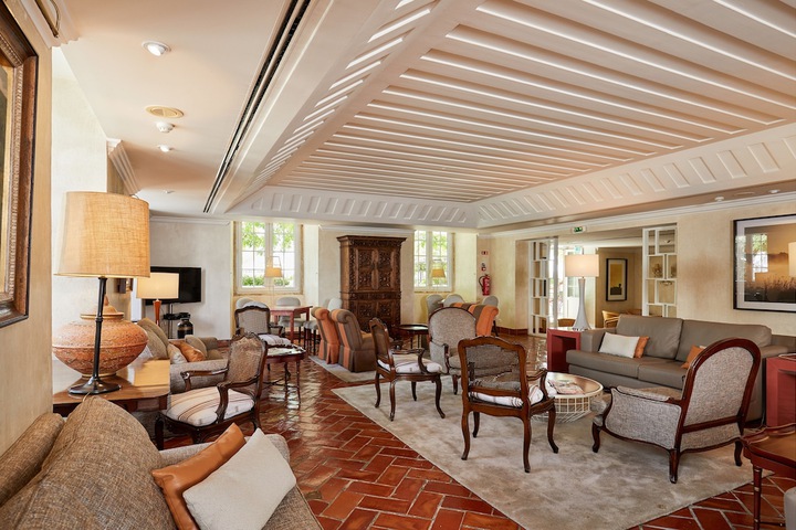 Lobby Entry