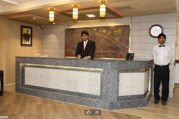 Al-Noor Hotel