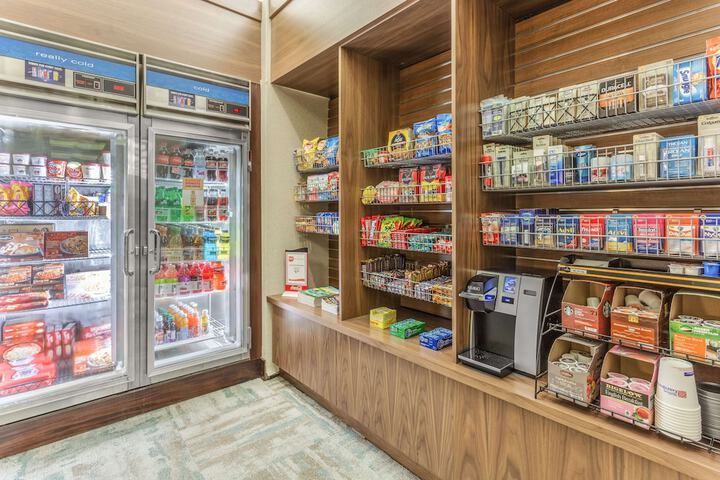 Snack bar