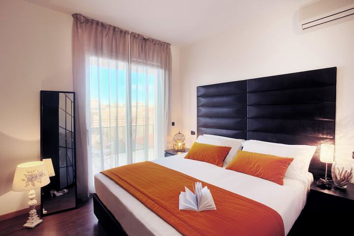 Room 8 of 31