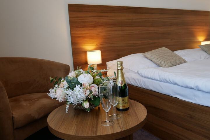 Room 21 of 54