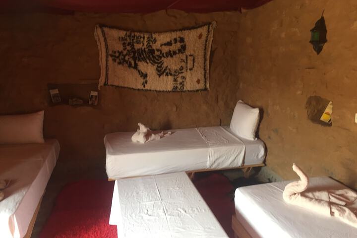 Room 5 of 34