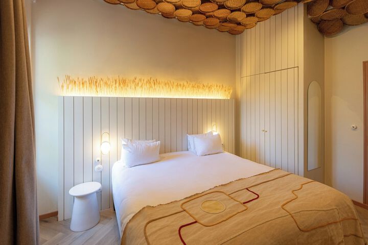Room 43 of 108