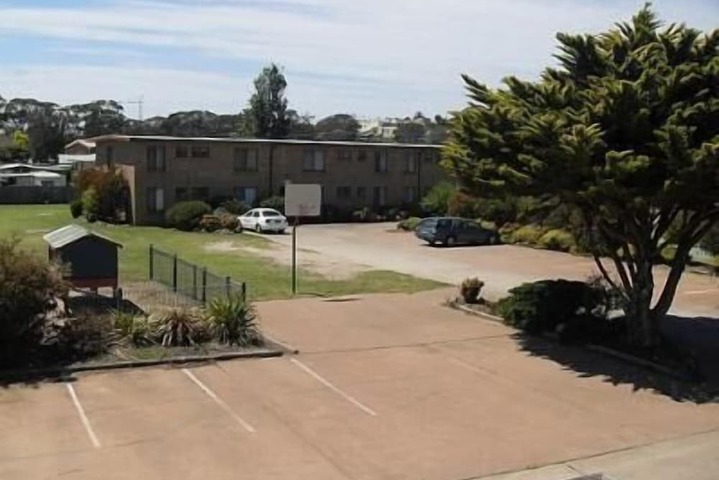 Property Grounds 12 of 14