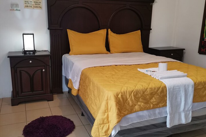 Room 21 of 202