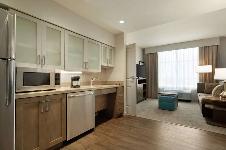 Private kitchenette