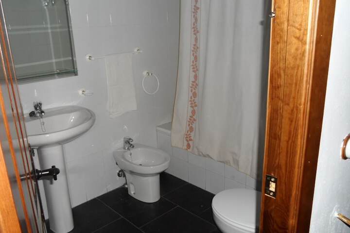 Room 37 of 54