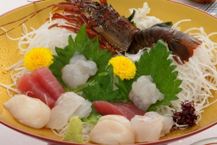 Assorted sashimi (* Cooking is an example)