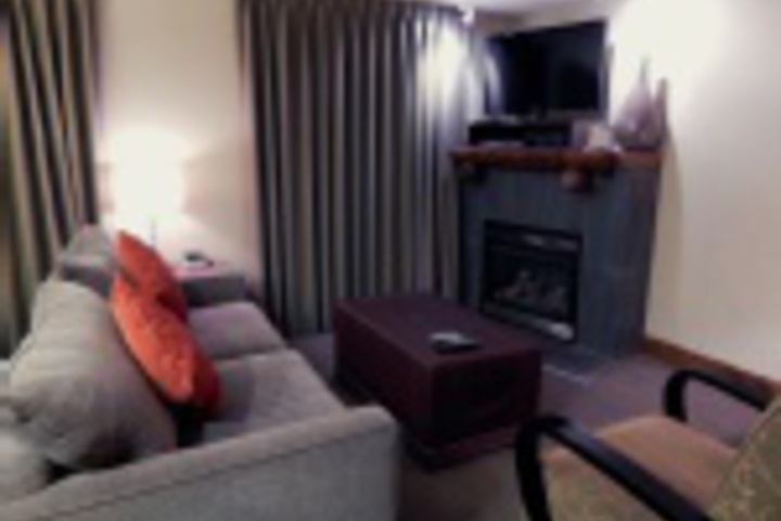 Room 65 of 192