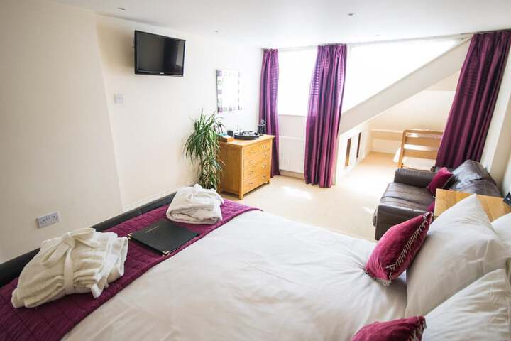 Room 18 of 47