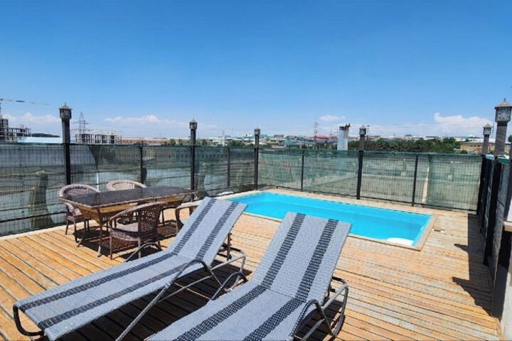 Pool 39 of 62