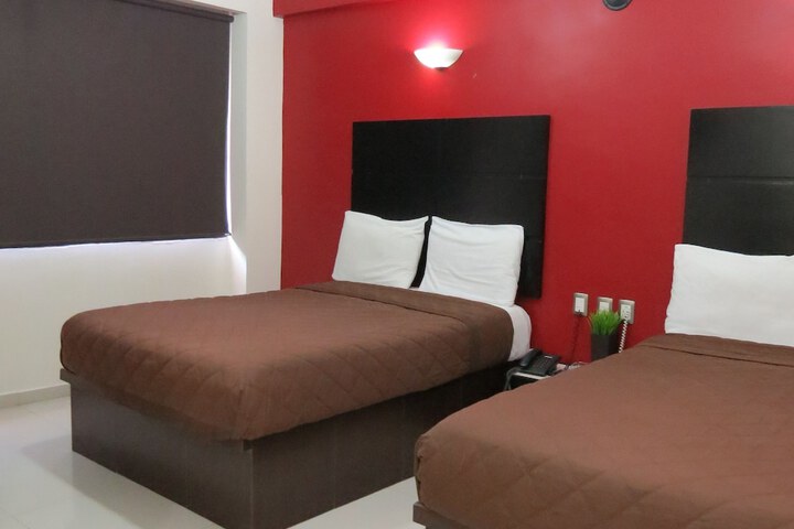 Room 15 of 40
