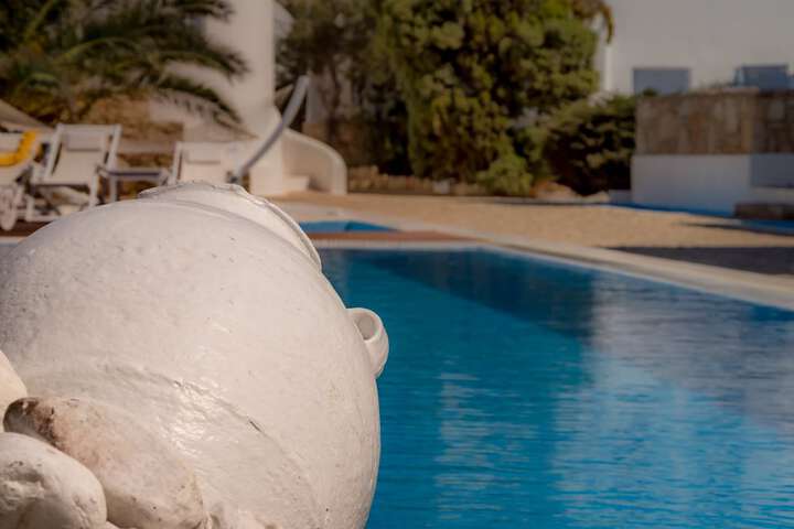 Pool 73 of 168
