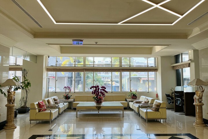 Reception hall