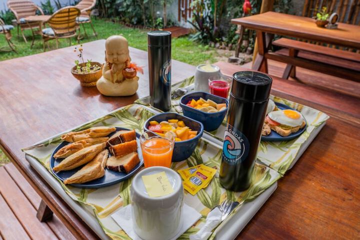 Breakfast/Coffee Service 37 of 43