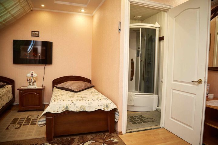 Room 17 of 57