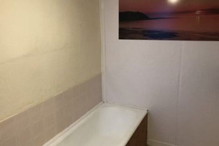 Room 16 of 58