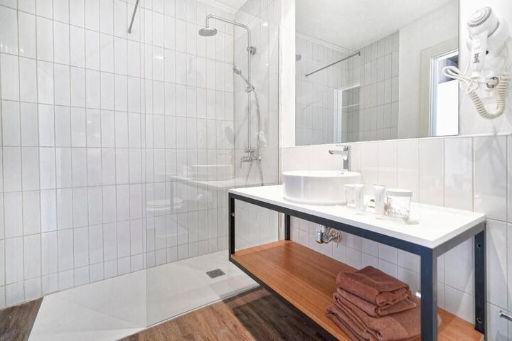 Bath Interior