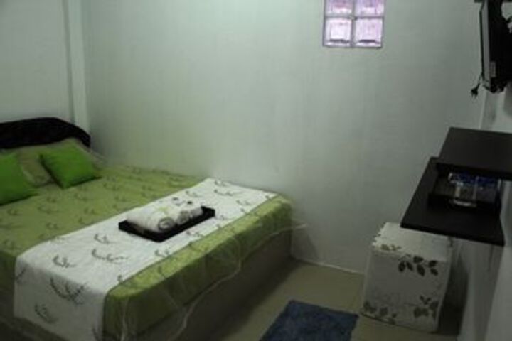 Room 19 of 30