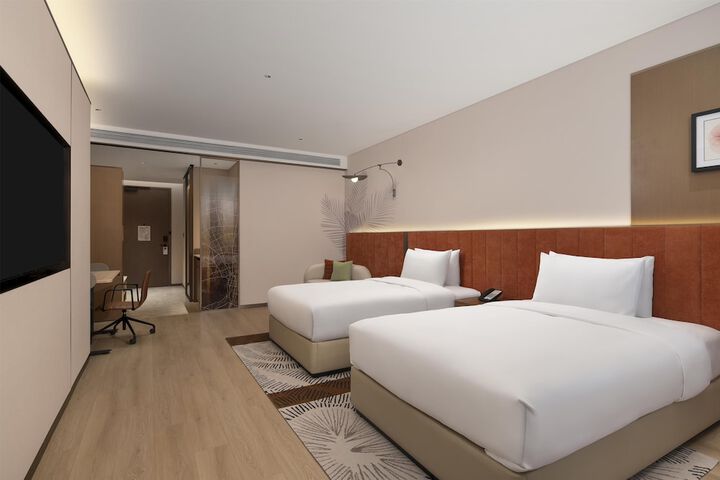 Room 12 of 49