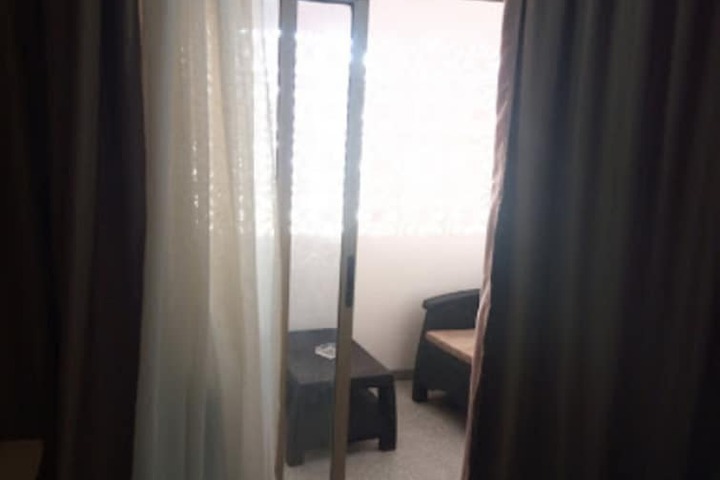Room 5 of 19