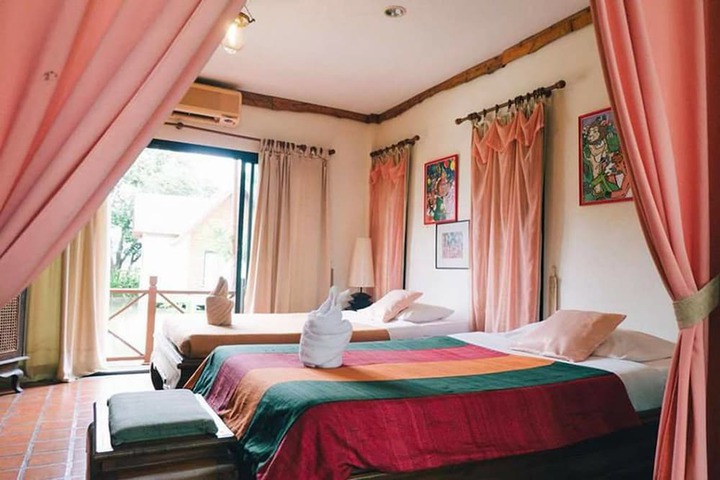 Room 11 of 21