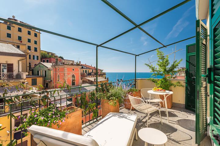 La Vista di Marina by The First in Riomaggiore