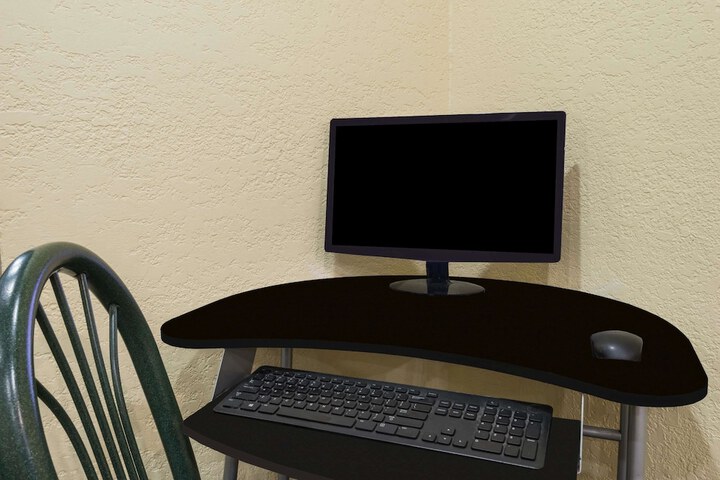 Business Center 22 of 27