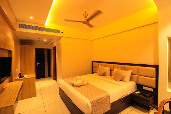 Room 32 of 58