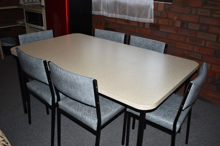 Room 9 of 23
