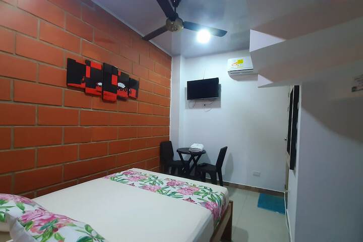 Room 5 of 95