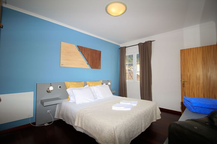 Room 16 of 73