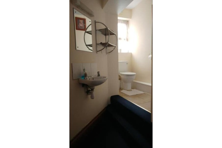 Room 18 of 24
