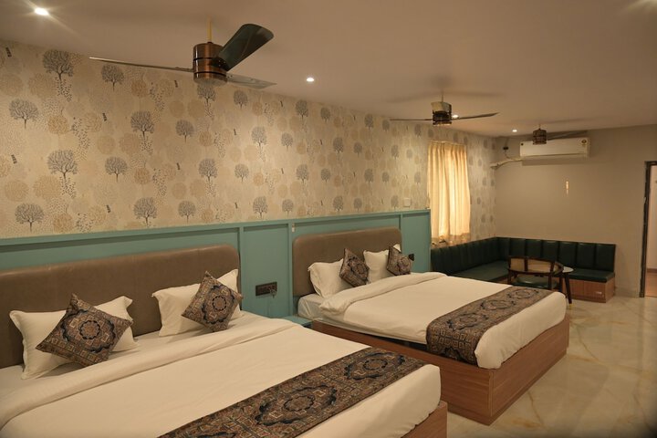 Room 29 of 62