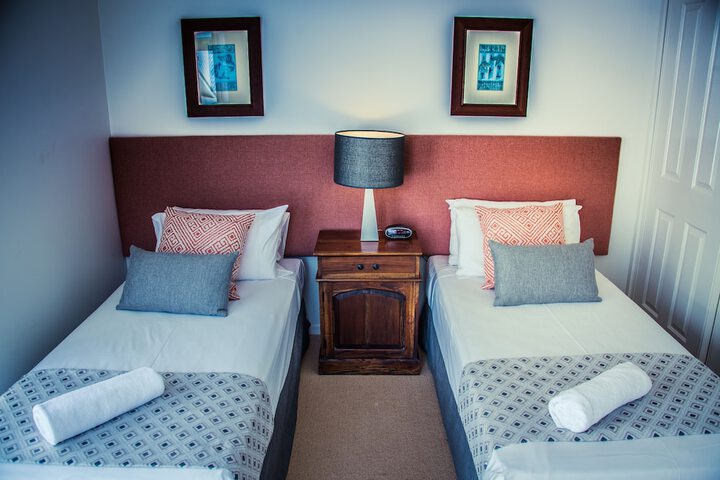 Room 14 of 87