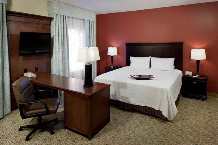 1 King Bed (9 of 16)