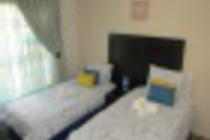 Room 63 of 192