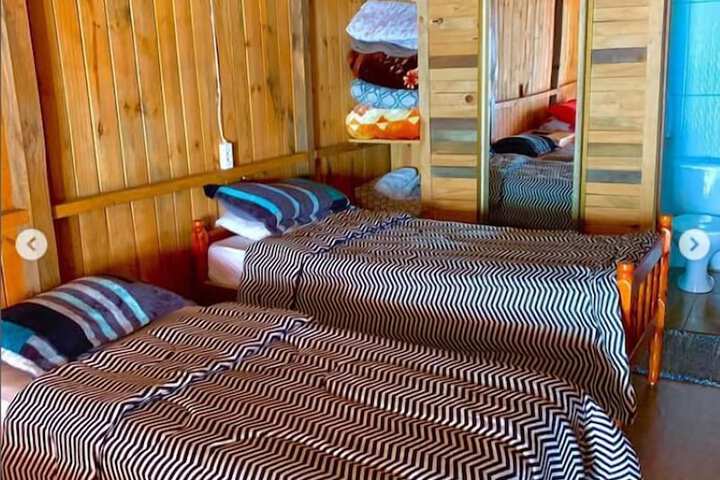 Room 5 of 10