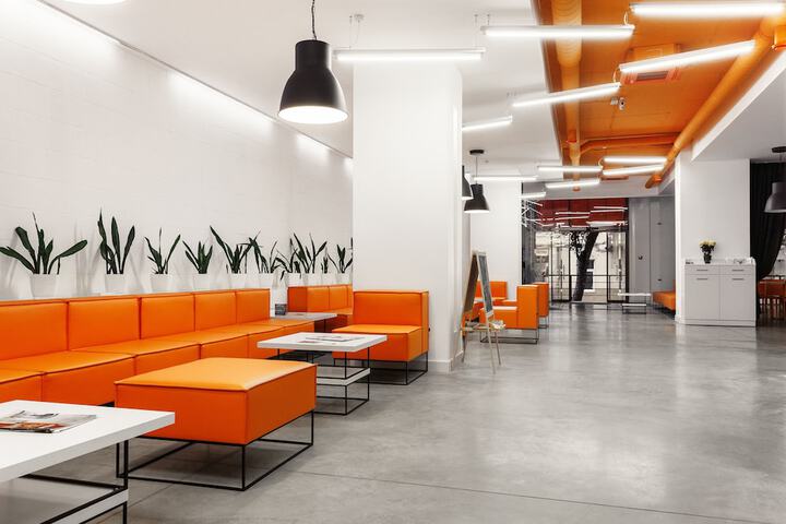 Entrance & Lobby